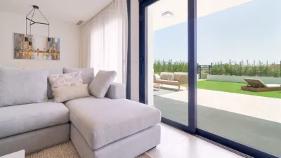Apartment on Autopista del Mediterráneo photo 20