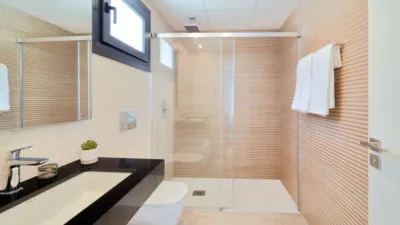 Apartment on Autopista del Mediterráneo photo 28