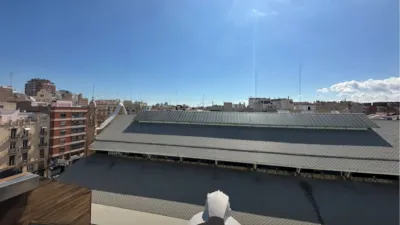 Dúplex en alquiler en Gran Via - Imagen 9