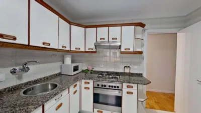 Apartment on Avenida de Camilo Alonso Vega photo 8