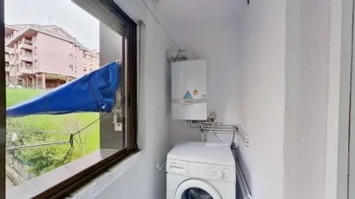Apartment on Avenida de Camilo Alonso Vega photo 9
