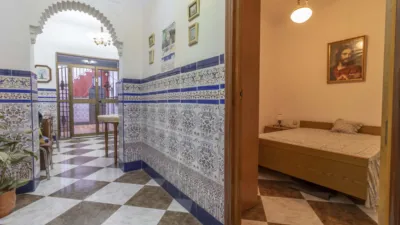 House in Brenes photo 10