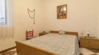 House in Brenes photo 11