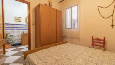 House in Brenes photo 12