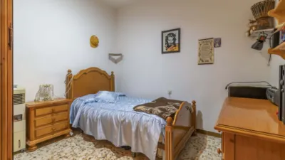 House in Brenes photo 38