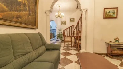 House in Brenes photo 9