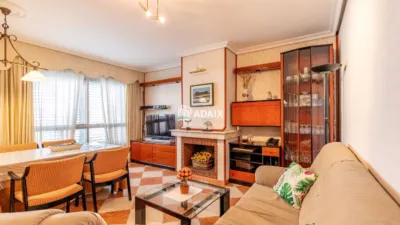 Casa pareada en venta en Las Candelas, Montesol-Mejostilla (Cáceres Capital) de 249.000 €