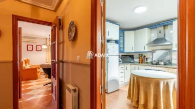 Casa pareada en venta en Las Candelas, Montesol-Mejostilla (Cáceres Capital) de 249.000 €