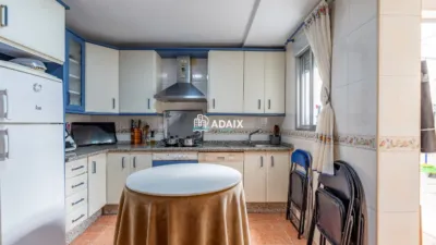 Casa pareada en venta en Las Candelas, Montesol-Mejostilla (Cáceres Capital) de 249.000 €