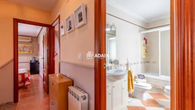 Casa pareada en venta en Las Candelas, Montesol-Mejostilla (Cáceres Capital) de 249.000 €