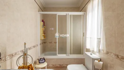 Casa pareada en venta en Las Candelas, Montesol-Mejostilla (Cáceres Capital) de 249.000 €