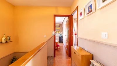 Casa pareada en venta en Las Candelas, Montesol-Mejostilla (Cáceres Capital) de 249.000 €