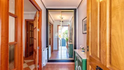 Casa pareada en venta en Las Candelas, Montesol-Mejostilla (Cáceres Capital) de 249.000 €