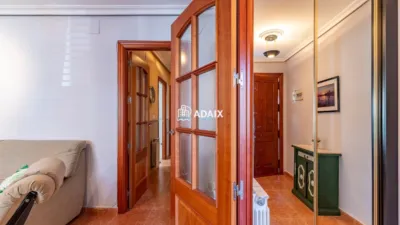 Casa pareada en venta en Las Candelas, Montesol-Mejostilla (Cáceres Capital) de 249.000 €
