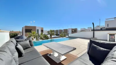Semi-detached chalet in Algorfa photo 2