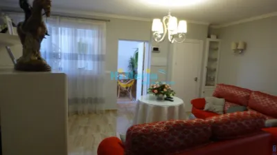 House in Centre photo 45