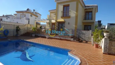 House in Centre photo 5