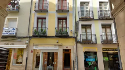 Piso en alquiler en Calle de los Portales, cerca de Calle del Marqués de San Nicolás, Casco Antiguo (Logroño) de 770 €<span>/mes</span>