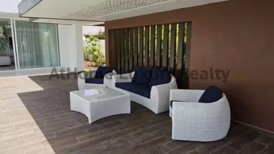 Casa en Avenida Madroñal photo 10