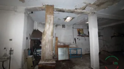 Local comercial en venta en Calle de Quevedo, 8, cerca de Avenida de los Hermanos Felgueroso - Widok 2