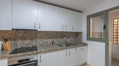 Apartment in El Paraíso-Atalaya-Benamara photo 12