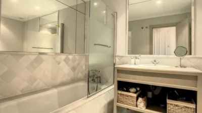Apartment in Casares Area photo 8
