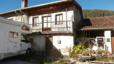 House on Calle Barrio Barros-Santian, No. 3 photo 3