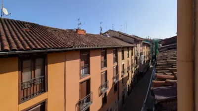 Piso en venta en Calle de Santo Domingo, Casco Viejo (Vitoria - Gasteiz) de 155.000 €