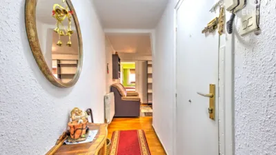 Piso en venta en Calle de Santo Domingo, Casco Viejo (Vitoria - Gasteiz) de 155.000 €