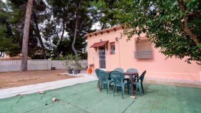 Chalet en alquiler en Carrer 302, La Canyada - La Cañada (Paterna) de 2.000 €<span>/mes</span>