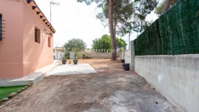 Chalet en alquiler en Carrer 302, La Canyada - La Cañada (Paterna) de 2.000 €<span>/mes</span>