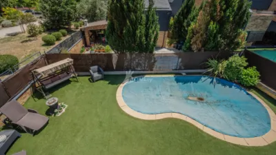 House in Centre photo 45