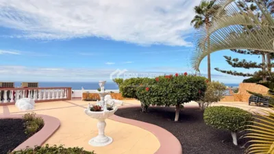Chalet adosado en venta en Torviscas Alto, Costa Adeje (Adeje) de 630.000 €
