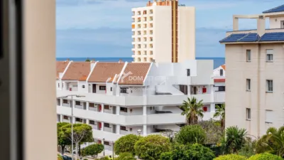 Apartamento en alquiler en los Cristianos, Los Cristianos (Arona) de 1.250 €<span>/mes</span>