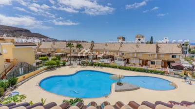 Chalet adosado en venta en Playa de Las Americas, Los Cristianos (Arona) de 970.000 €