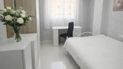 Flat on Calle de Conchita Piquer photo 5