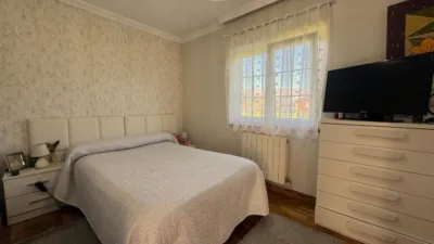 Chalet in Barrio del Llano, 3 photo 9