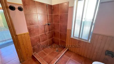 House in Universidad - Las Huelgas photo 13