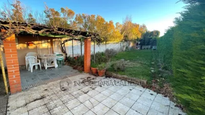 House in Universidad - Las Huelgas photo 8