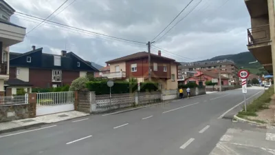 Casa en alquiler en los Corrales de Buelna, Los Corrales de Buelna de 1.000 €<span>/mes</span>