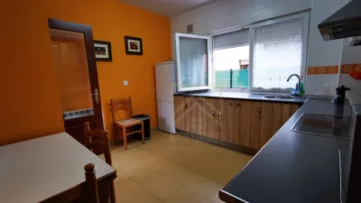 Casa en alquiler en los Corrales de Buelna, Los Corrales de Buelna de 1.000 €<span>/mes</span>