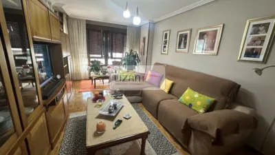 Piso en venta en Calle Federico García Lorca, Centro (Oviedo) de 349.500 €