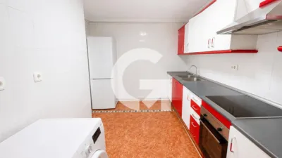 Attic in Carrer Quatre photo 5
