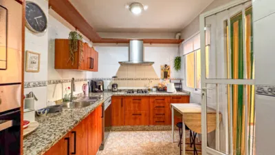 Duplex on Paseo del Generalife