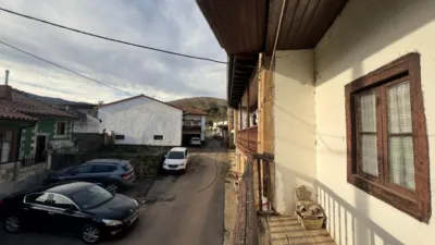 House on Coo-Pereda Street, No. 71 photo 14