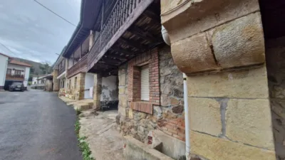 House on Coo-Pereda Street, No. 71 photo 2