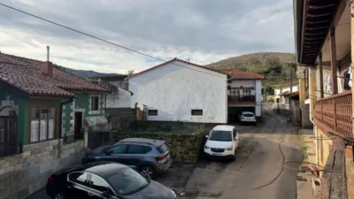 House on Coo-Pereda Street, No. 71 photo 30