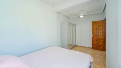 Apartment on street photo 27
