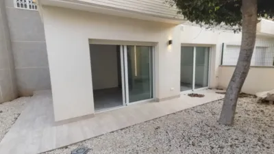 Pis – Torrevieja, Aguas Nuevas, Cabo Cervera-Playa la Mata - Més