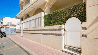 Pis – Torrevieja, Urbanización Calas Blancas - Vista 2